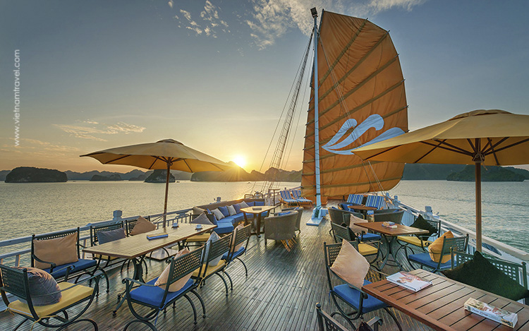 Paradise-Luxury-Cruise-11