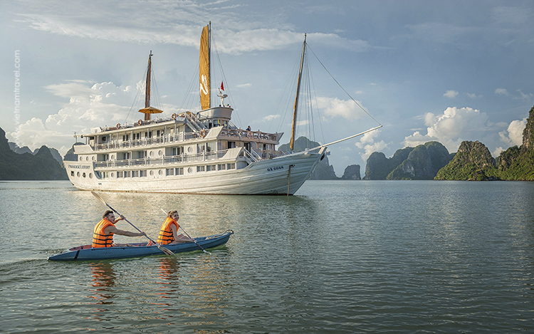 Paradise-Luxury-Cruise-9