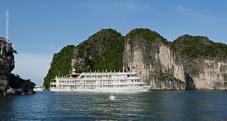 The-Au-Co-Cruise-13