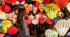 Shop-at-the-night-market