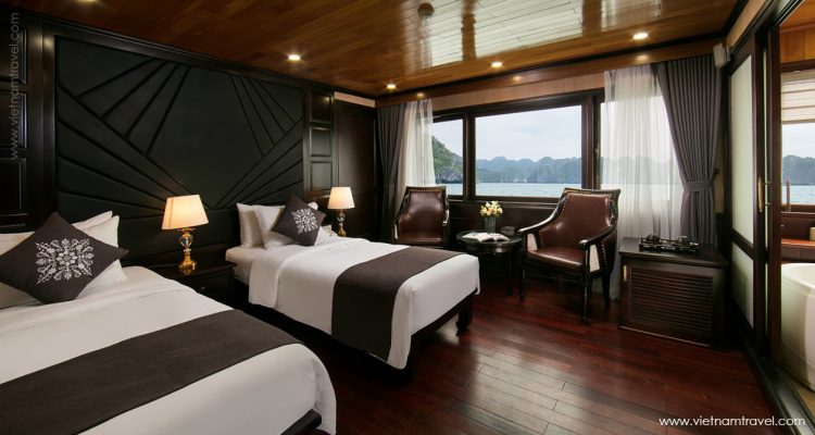 Bản sao của Connecting Room (1)